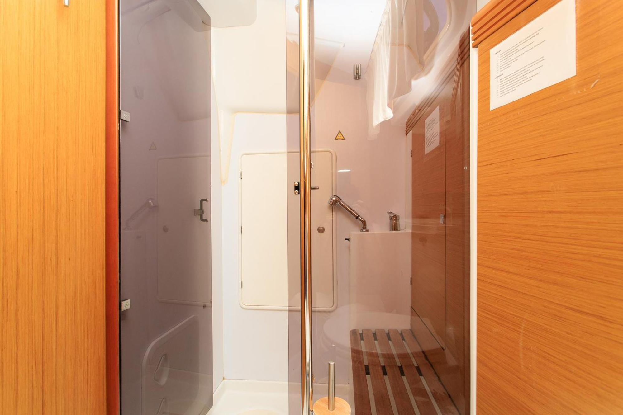 Salis - Jeanneau 39I Hotel Lisbon Bagian luar foto